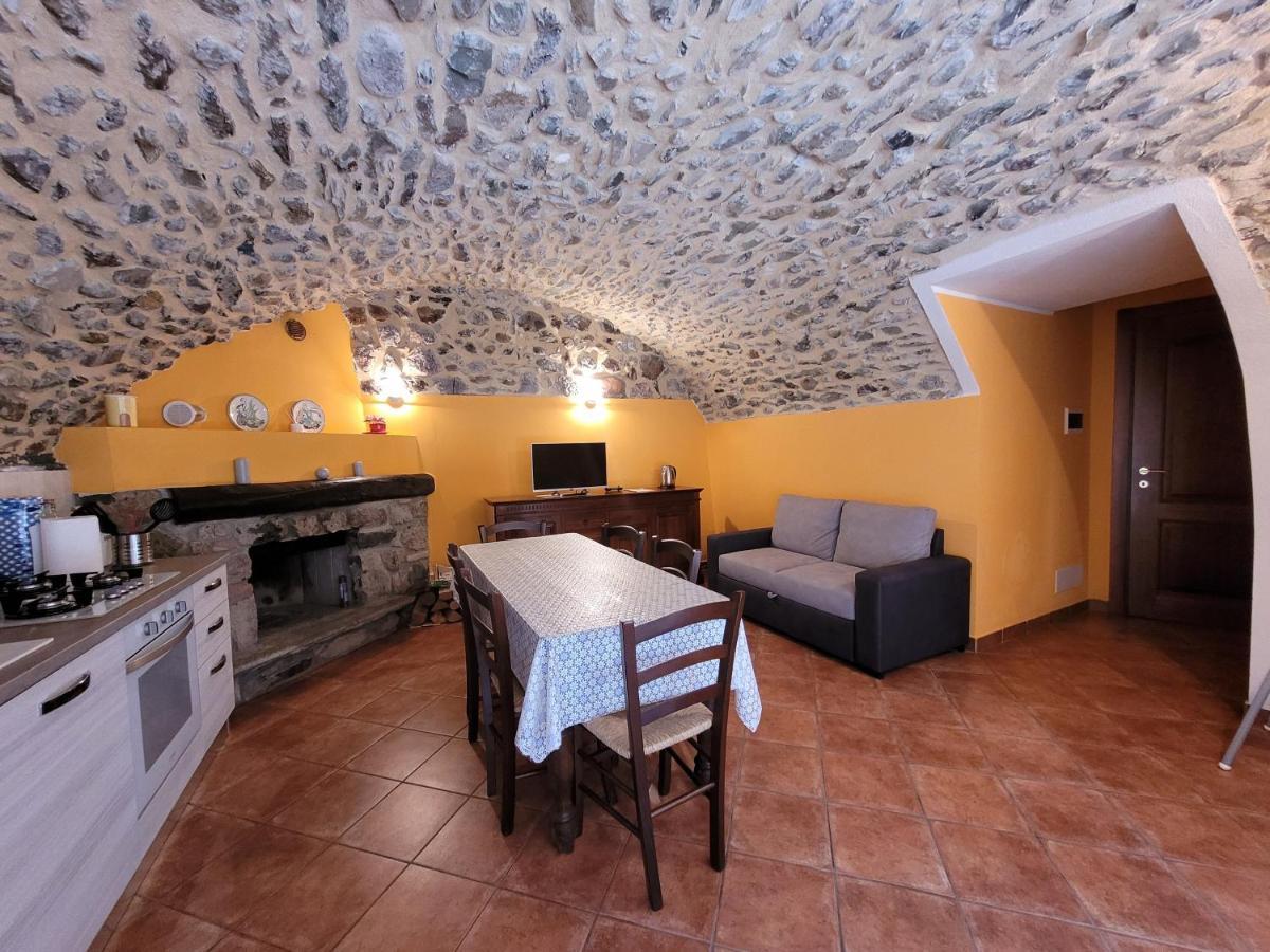La Casa Sull'Altopiano Bossico Esterno foto